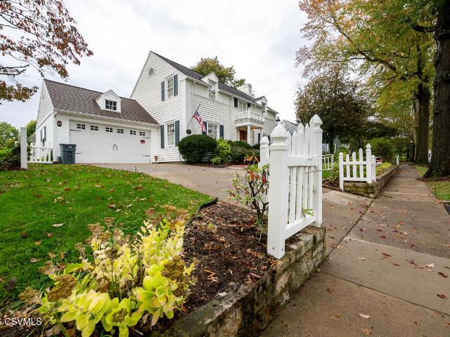 725 upper market street