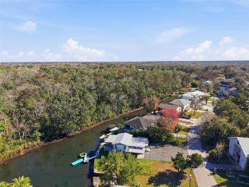7266 tropical drive, weeki wachee, us, fl