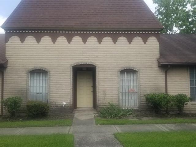 7267 Cook Rd, Houston, TX 77072