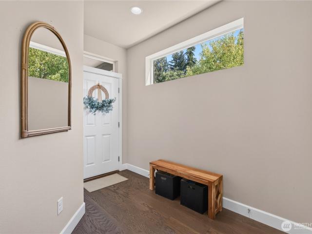 7262 85th Drive NE