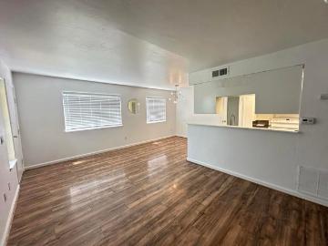 Condo for sale in Palm Desert - Parking