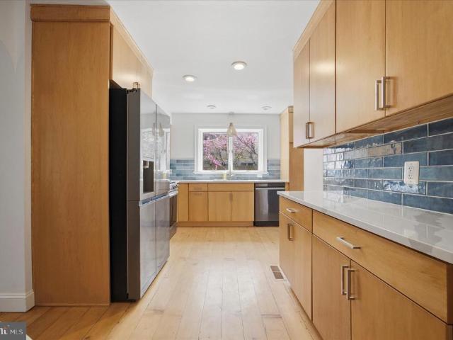 726 Crooked Lane