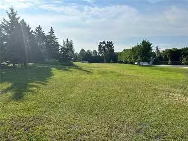 726 Mountain Avenue, Killarney, MB, R0K 1G0 vacant land for.