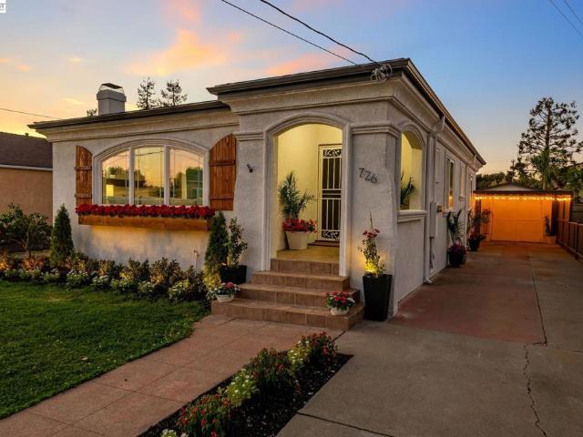 726 Maud Ave