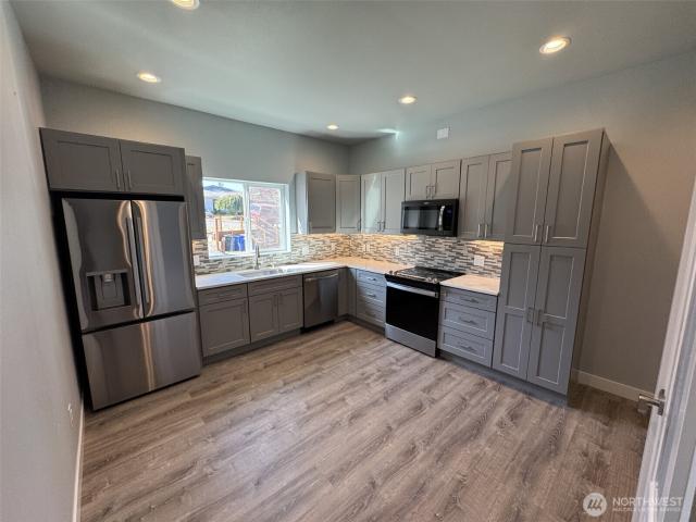 726 Reiten Road