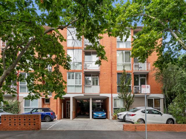 7/26 Toorak Road West, South Yarra VIC 3141 Apartment For Rent | Domain