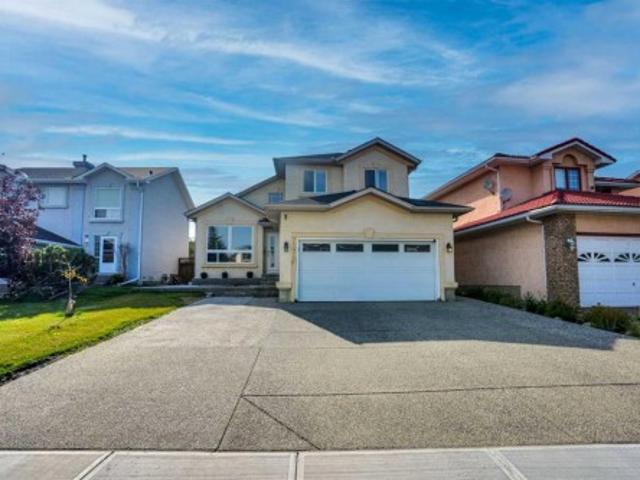 7276 California Boulevard Ne, Calgary, AB, T1Y 6X5 house for sale | Listing ID A2339 | Royal LePage