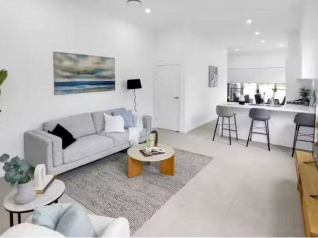 7/27 Collins Street, ST MARYS Townhouse for rent Listed by Si.