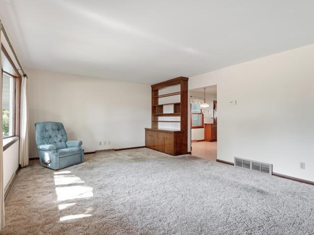 727 Jacquelyn Drive