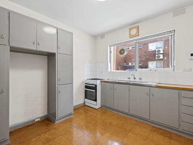 7/27 Mitford St, St Kilda
