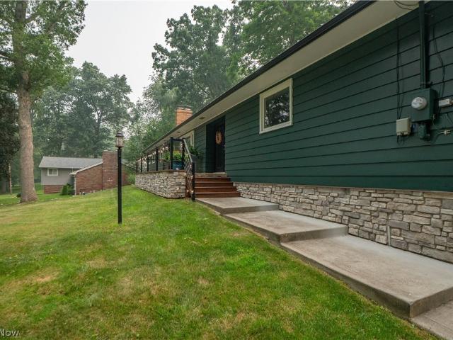 727 Sleepy Hollow Drive