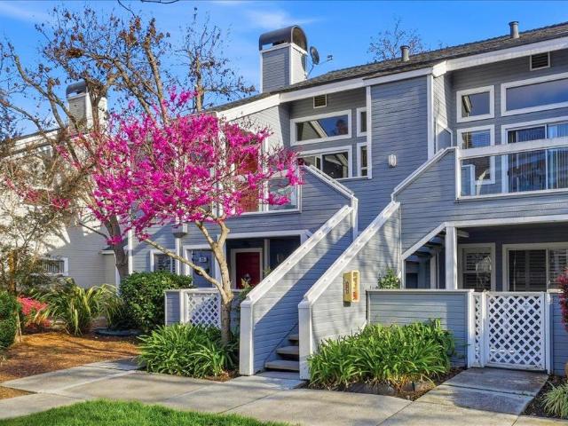 727 Portwalk Place
