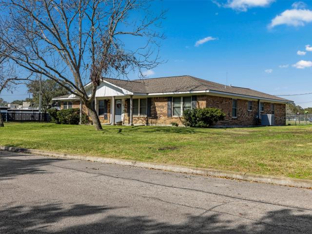 727 Partridge Lane