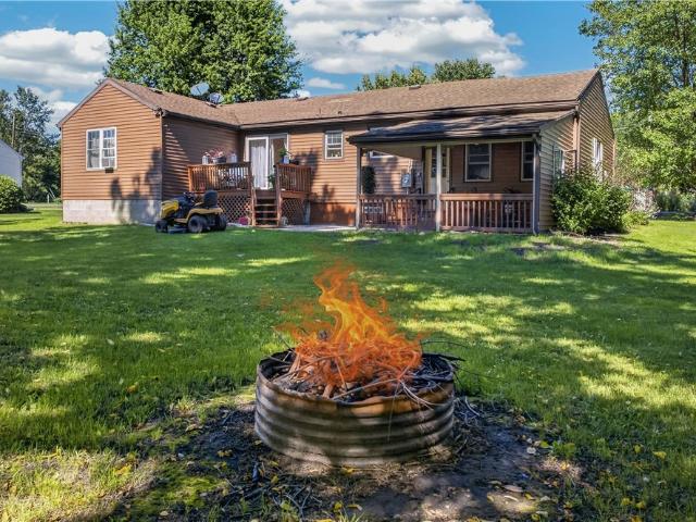 7284 Woodland Drive
