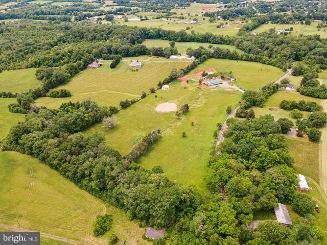 7285 Opal Rd, Warrenton, VA 20186 | MLS #VAFQ2021