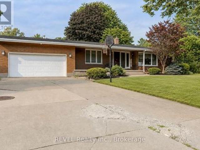 7285 Rolling Acres Crescent, Niagara Falls Casey, ON, L2J 1E5 house for sale | Listing ID X13808 | Royal LePage