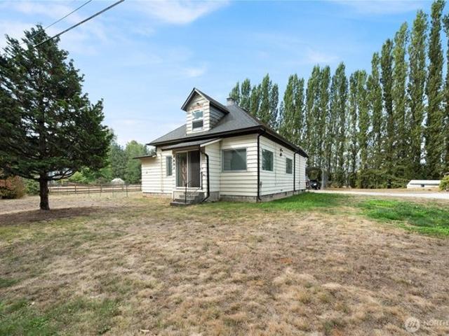 7281 Dahlberg Rd, Ferndale, WA 98248