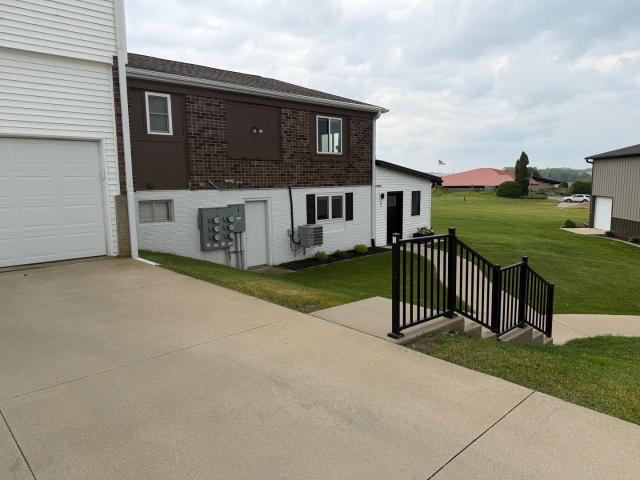 728 Country Club Drive