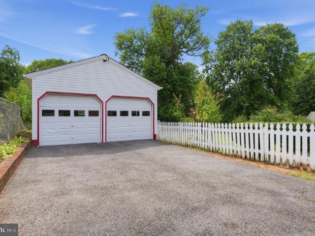 728 Dennis Avenue