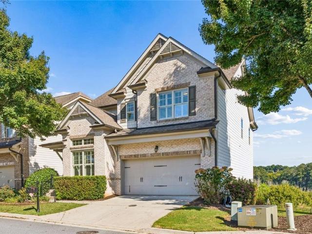 7290 Jamestown