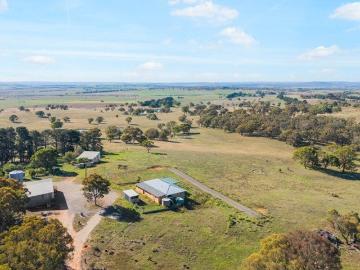 7293 7295 Federal Highway, Yarra / Goulburn