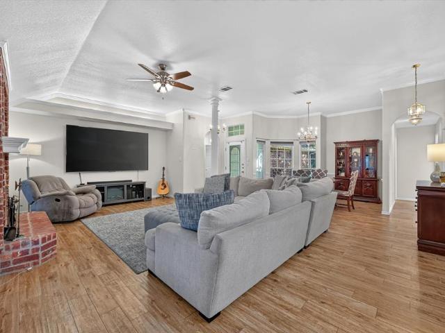 729 Bent Tree Court
