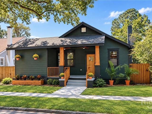 729 E 36th