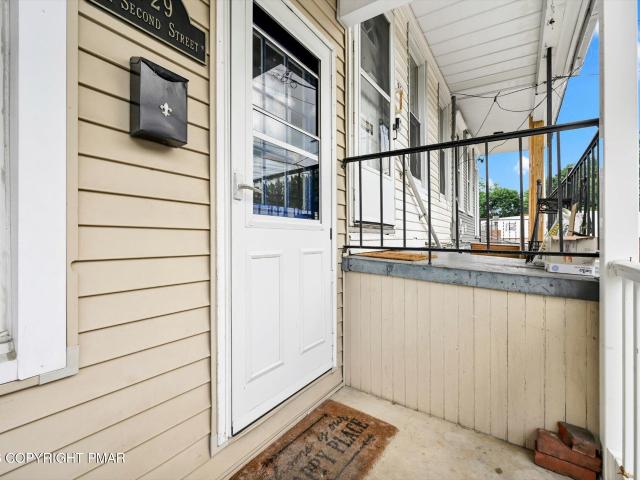 729 N 2nd Street