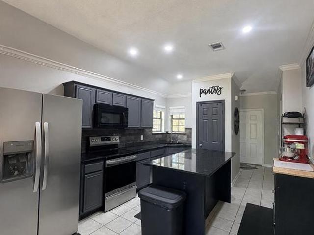 729 Stribling Circle
