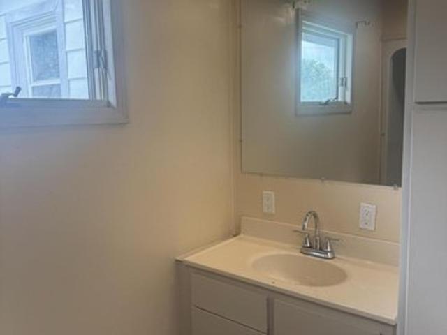 729 W North St, Kenton, OH 43326