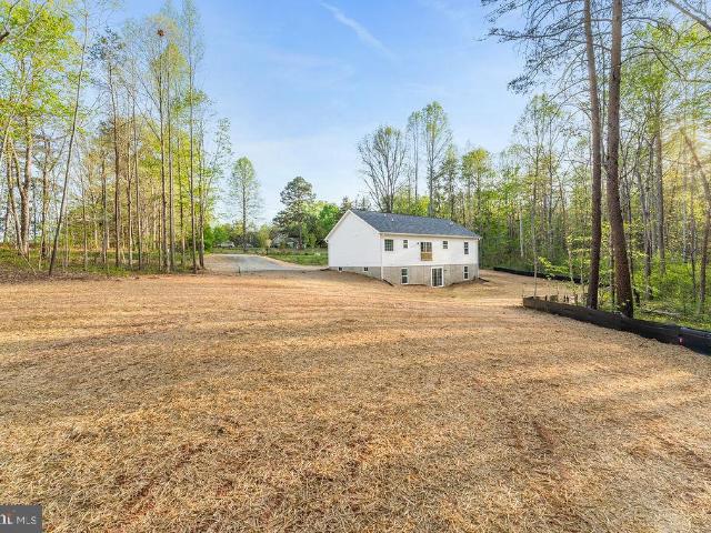 729 Vawter Corner Rd, Louisa, VA 23093 | MLS #VALA2009