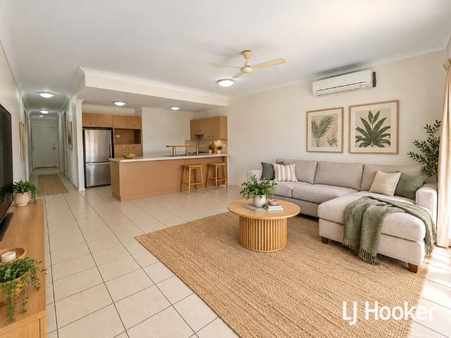 7/2 4 Freshwater Drive, Douglas