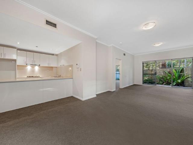 7/2 6 Bundarra Avenue, Wahroonga