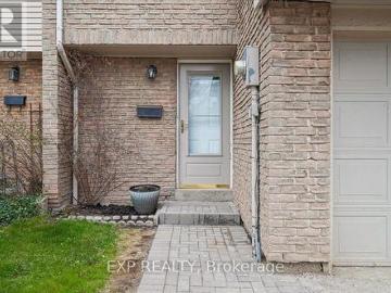 72 1556 Lancaster Drive, Oakville, ON, L6H 2Z4 townhouse for sale | Listing ID W13484 | Royal LePage