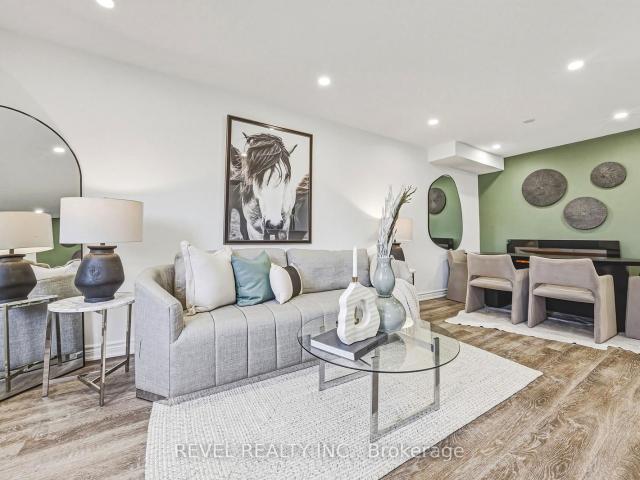 72 1588 South Parade Court, Mississauga | Sold, W12932 | Condos. Ca