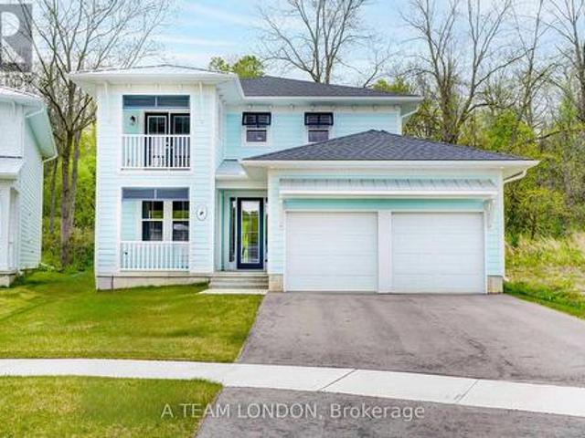 72 The Promenade, Central Elgin Port Stanley, ON, N5L 1C5 house for sale | Listing ID X12600 | Royal LePage