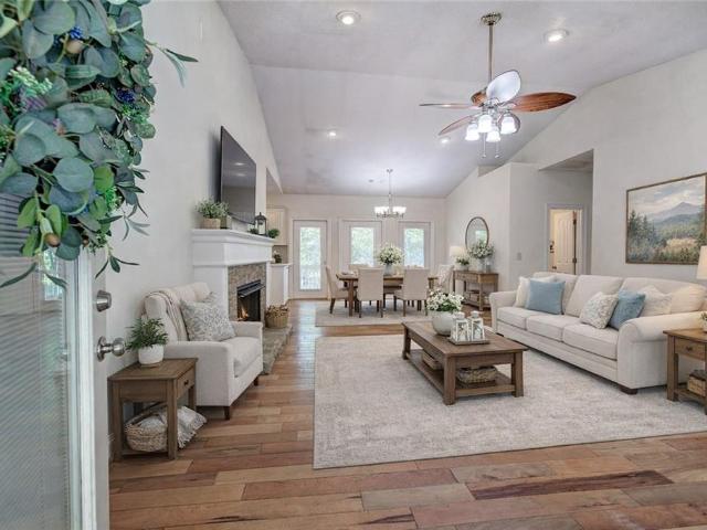 72 Willow Terrace
