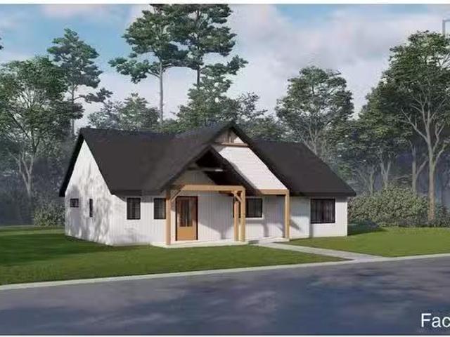 72 Bushmill Court, Upper Tantallon, NS, B3Z 0H1 house for sa.