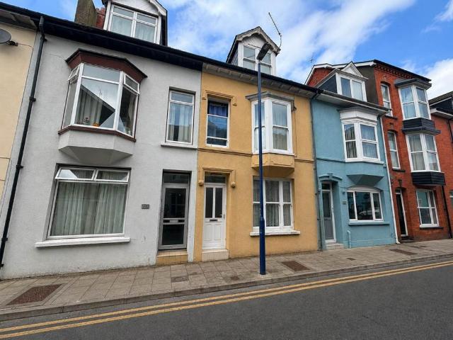 72 Cambrian Street, Aberystwyth SY23 6 bed house to rent £500 pcm £115 pw