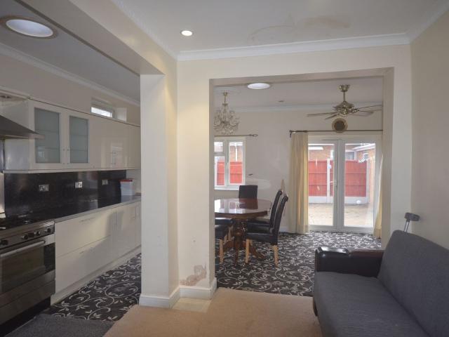 72 Icknield Drive IG2, 4 bed end terrace house to rent, £2,600 pcm | PrimeLocation