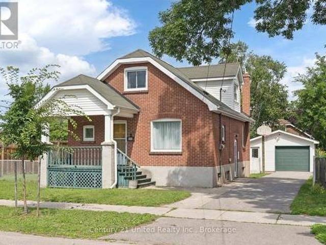 72 Kent Street, Peterborough Town Ward 3, ON, K9J 5B3 house for sale | Listing ID X13633 | Royal LePage
