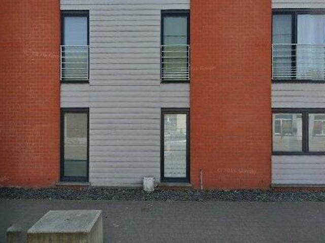 72 m2 apartment for rent in Rochefort