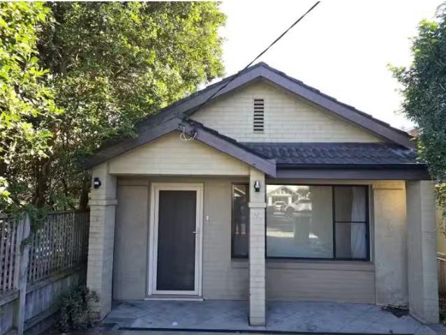 72 Maroubra Road, Maroubra House for rent Listed by Caitlin F.