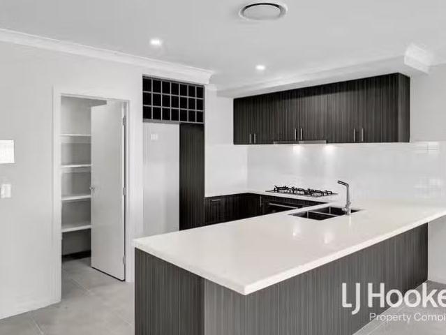 72 Namba Circuit, Yarrabilba, QLD 4207