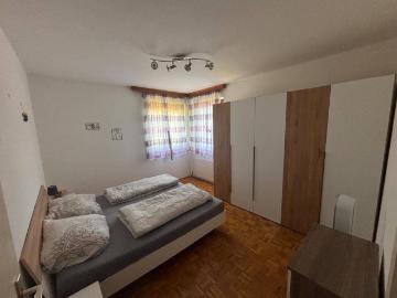 72 Quadratmeter Wohnung möbliert