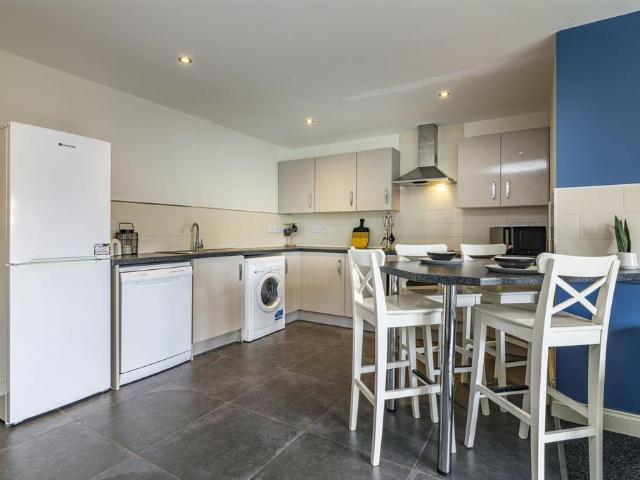 72 Rasen Lane, Lincoln LN1 3 bed flat to rent £1,885 pcm £435 pw