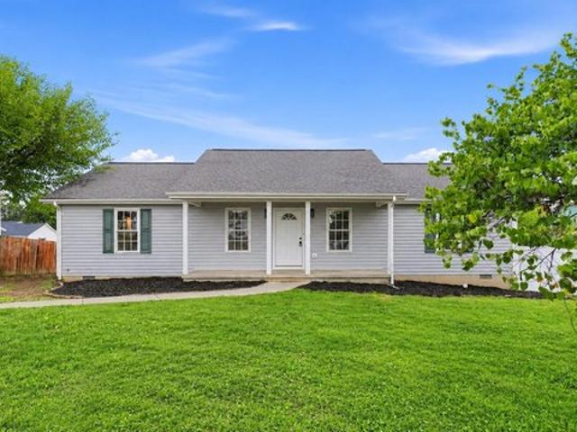 72 Somerset Dr, Weyers Cave, VA 24486