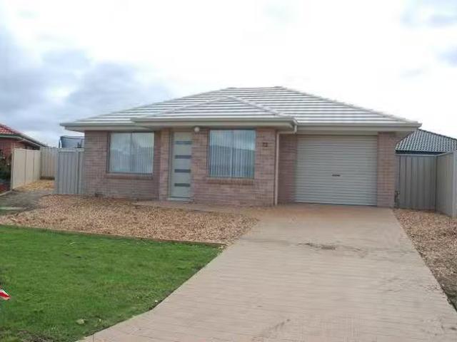 72 Sophia Road, Worrigee, NSW 2540
