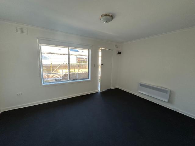 7/2A Florence Street MENTONE