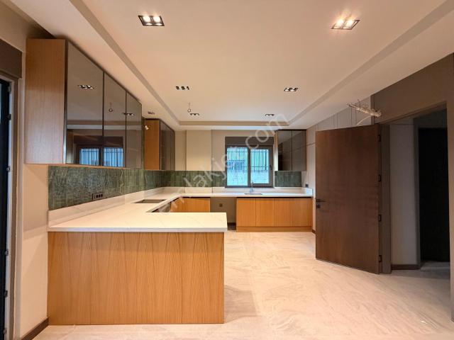 7+2/teraslı/kapalı Otoparklı/siteiçi Villa Lüksün Son Noktası.
